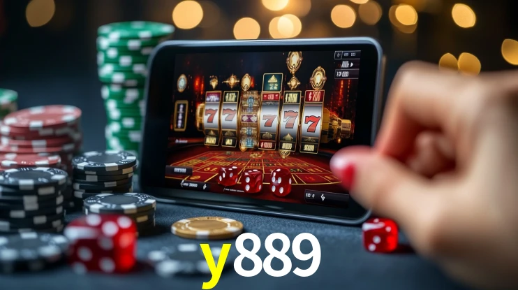 y889